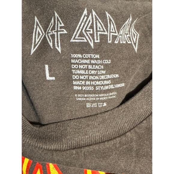 Def Leppard · Large · Adrenalize Graphic Tee · 100% Cotton · Album Art - Picture 5 of 5